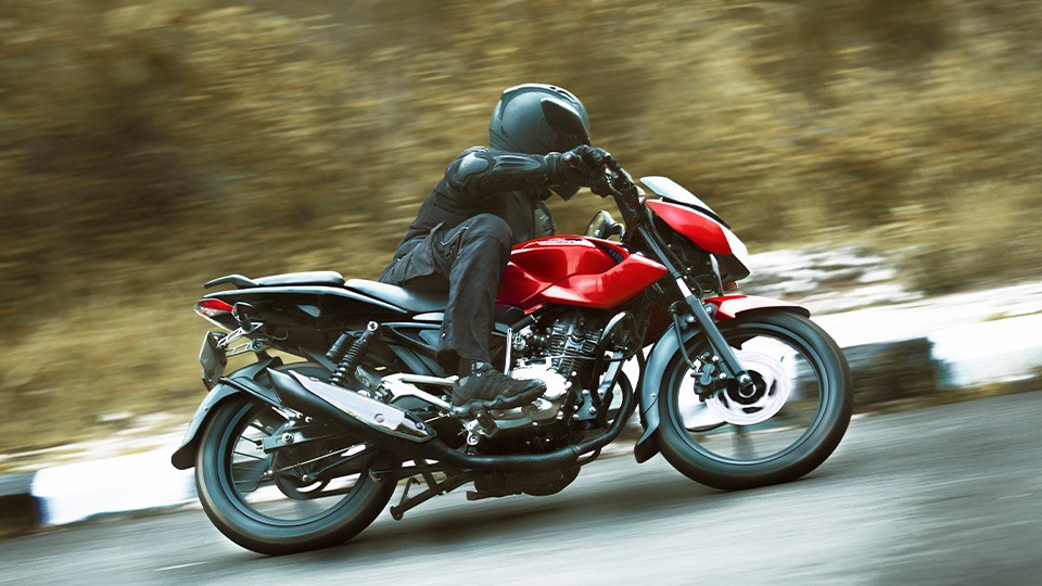 Pulsar135_BestInClassBanner